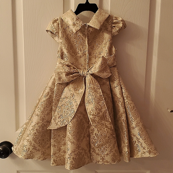 Kiki Kids Beautiful Cream & Gold Demask Dress - Picture 3 of 5